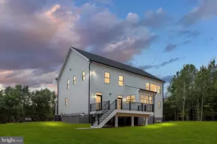 8558 Highclere Ln, Spotsylvania, VA 22553 - Photo 2