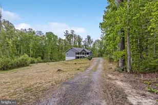 3137 Blount Dr, Bumpass, VA 23024 - Photo 20