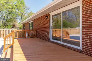 12018 Grantwood Dr, Fredericksburg, VA 22407 - Photo 8