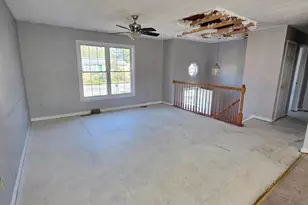 11913 Hunting Ridge Dr, Fredericksburg, VA 22407 - Photo 12