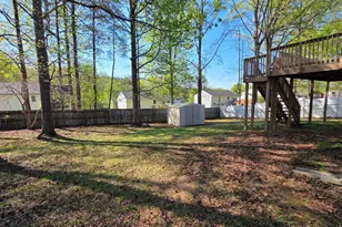 11913 Hunting Ridge Dr, Fredericksburg, VA 22407 - Photo 6