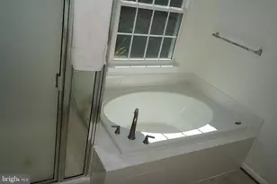 4004 Fountain Bridge Ct, Fredericksburg, VA 22408 - Photo 10