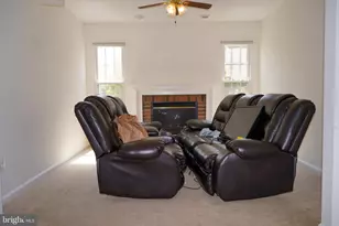 4004 Fountain Bridge Ct, Fredericksburg, VA 22408 - Photo 14