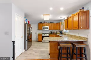 7920 S Woods Dr, Fredericksburg, VA 22408 - Photo 14