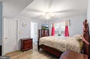 7920 S Woods Dr, Fredericksburg, VA 22408 - Photo 32