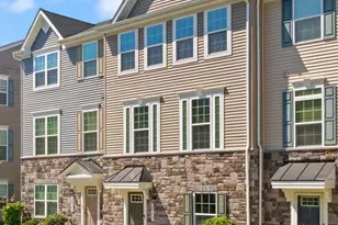 2813 Wheatland Station Way, Fredericksburg, VA 22408 - Photo 2