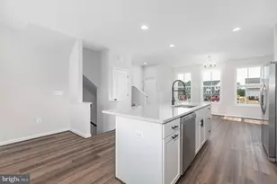 3814 Drayton Ct, Fredericksburg, VA 22408 - Photo 4