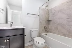 3814 Drayton Ct, Fredericksburg, VA 22408 - Photo 10