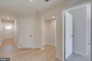 9287 Tanfield Dr, Fredericksburg, VA 22408 - Photo 6