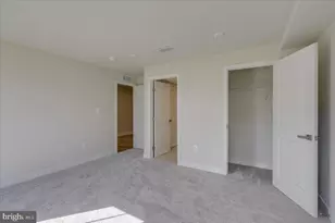 9287 Tanfield Dr, Fredericksburg, VA 22408 - Photo 10