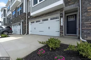 9287 Tanfield Dr, Fredericksburg, VA 22408 - Photo 4