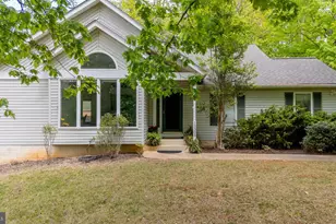 15305 Pecan Tree Dr, Mineral, VA 23117 - Photo 2