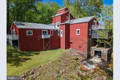 6908 S Roxbury Road, Spotsylvania, VA 22551 - Photo 18