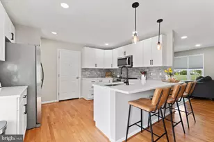 8811 Kent Ct, Fredericksburg, VA 22408 - Photo 6