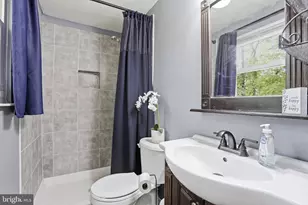 308 Patterson Ave, Fredericksburg, VA 22407 - Photo 16