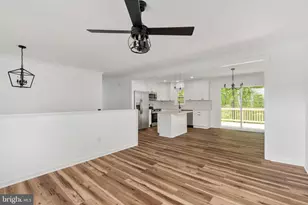 10704 Ann Davis Dr, Fredericksburg, VA 22408 - Photo 6