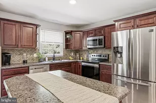 5803 S Cedar Ridge Ln, Fredericksburg, VA 22407 - Photo 8