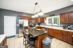 11326 Wheeler Rd, Spotsylvania, VA 22551 - Photo 16