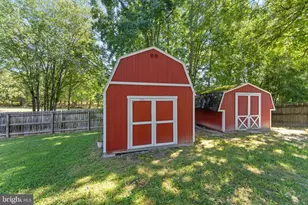 7105 Pullen Dr, Fredericksburg, VA 22407 - Photo 4