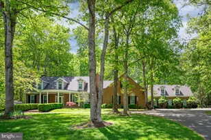 11326 Fawn Lake Pkwy, Spotsylvania, VA 22551 - Photo 2