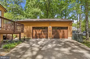 313 Green Arbor Dr, Fredericksburg, VA 22407 - Photo 2