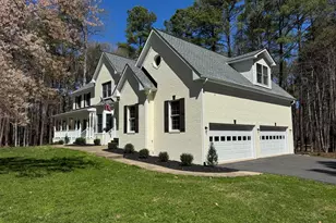 12001 Honor Bridge Farm Dr, Spotsylvania, VA 22551 - Photo 2