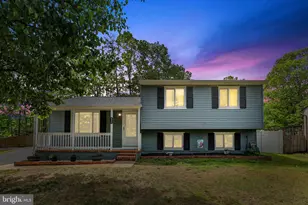 6032 Windsor Dr, Fredericksburg, VA 22407 - Photo 2