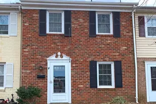7 Farrell Ln, Fredericksburg, VA 22408 - Photo 2
