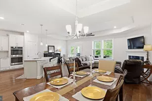 9806 White Oak Swamp Ct, Fredericksburg, VA 22407 - Photo 14