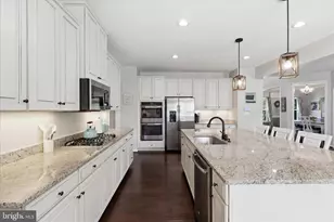 7804 Hermitage Dr, Fredericksburg, VA 22407 - Photo 16