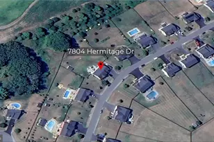 7804 Hermitage Dr, Fredericksburg, VA 22407 - Photo 2