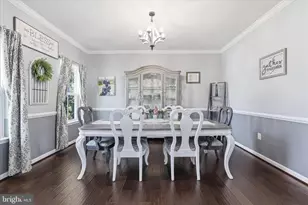 7804 Hermitage Dr, Fredericksburg, VA 22407 - Photo 6