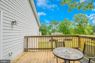 7403 N Katie Dr, Fredericksburg, VA 22407 - Photo 8