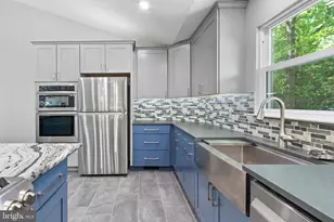 11704 Exeter Ct, Fredericksburg, VA 22408 - Photo 16