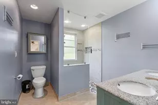 11704 Exeter Ct, Fredericksburg, VA 22408 - Photo 32