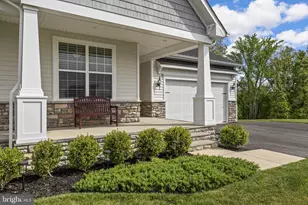 1821 Legacy Ln, Fredericksburg, VA 22408 - Photo 2