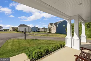 1821 Legacy Ln, Fredericksburg, VA 22408 - Photo 4