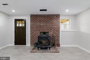 7905 E E Robert E Lee Ct, Spotsylvania, VA 22551 - Photo 32