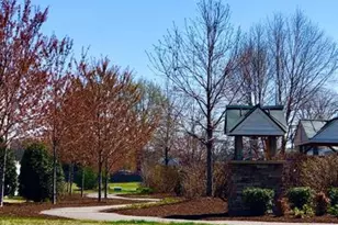 1709 Hudgins Farm Cir, Fredericksburg, VA 22408 - Photo 32