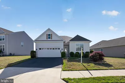 1709 Hudgins Farm Circle, Fredericksburg, VA 22408 - Photo 2