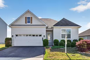 1709 Hudgins Farm Cir, Fredericksburg, VA 22408 - Photo 1