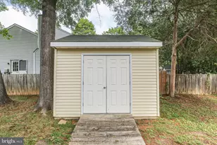 619 Shamrock Dr, Fredericksburg, VA 22407 - Photo 30