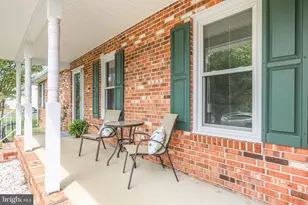 619 Shamrock Dr, Fredericksburg, VA 22407 - Photo 6