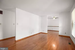 619 Shamrock Dr, Fredericksburg, VA 22407 - Photo 8