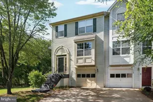 5700 Falls Way Ct, Fredericksburg, VA 22407 - Photo 2