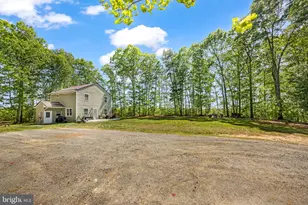 11205 Chancellor Meadows Ln, Locust Grove, VA 22508 - Photo 4