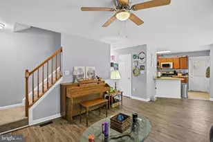 4405 Caven Ct N, Fredericksburg, VA 22408 - Photo 4