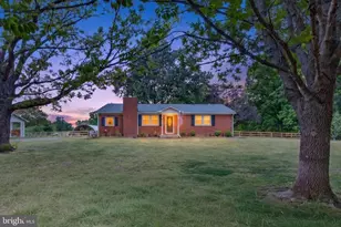 13656 Post Oak Rd, Spotsylvania, VA 22551 - Photo 2