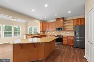 2509 Cornell Dr, Fredericksburg, VA 22408 - Photo 8