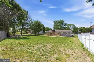 310 Sycamore Dr, Fredericksburg, VA 22408 - Photo 32